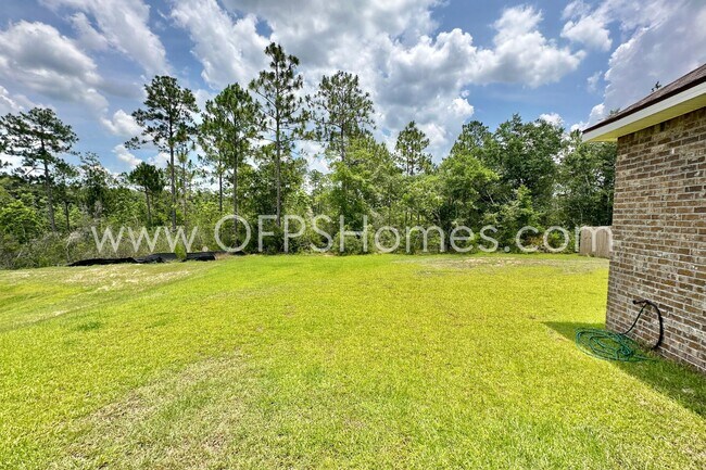 Building Photo - 4601 Jayhawk Dr