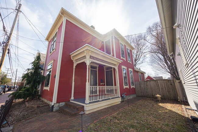 Building Photo - 357 Jackson St