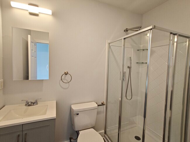 Building Photo - 3019 N Bambrey St