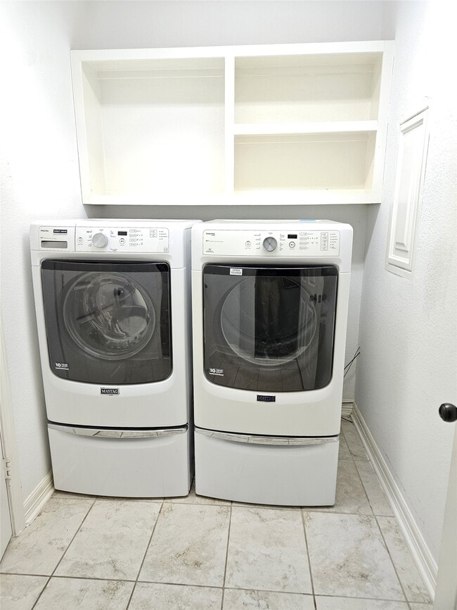 Building Photo - 19831 Hamlet Shadow Ln