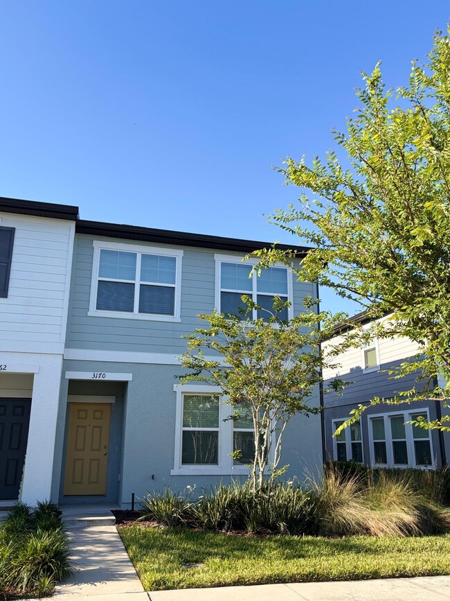 Building Photo - 3170 Azolla St