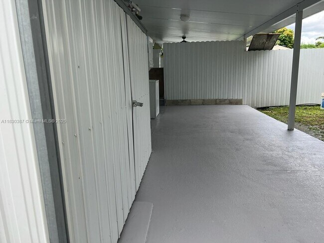 Building Photo - 11863 SW 213th St