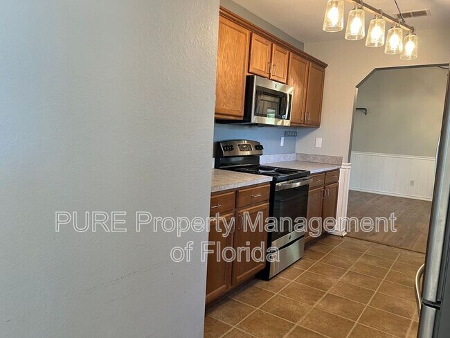 Building Photo - 112 Pecan Run