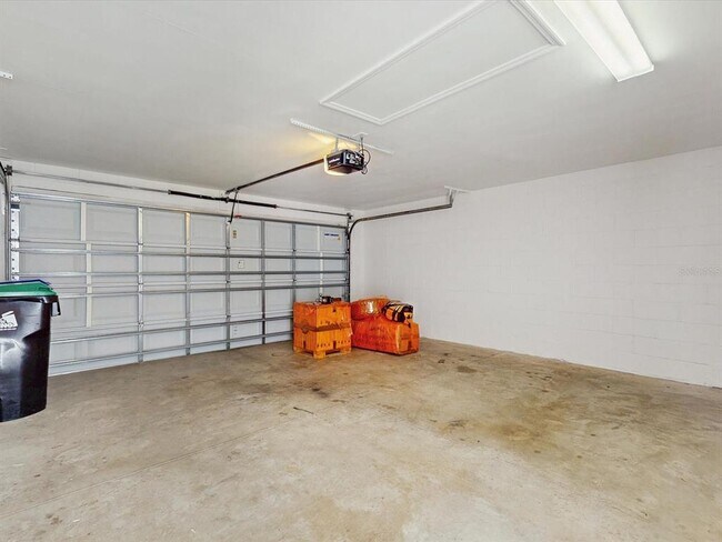 Building Photo - 7249 Shadeview Alley