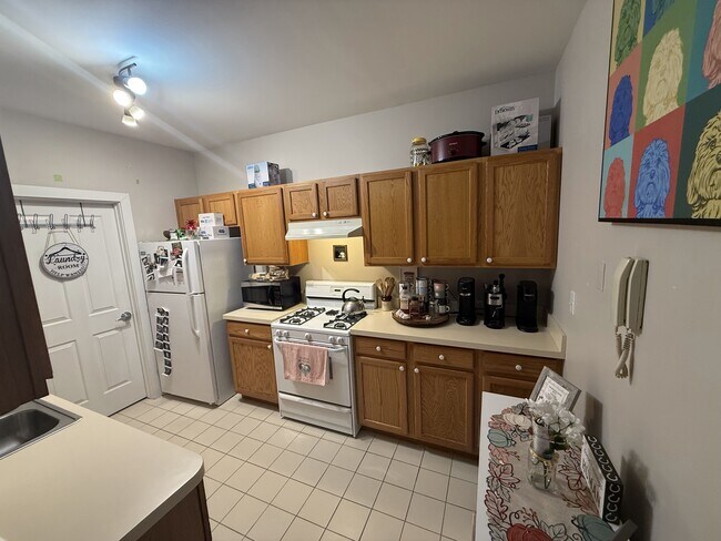 Building Photo - Apartments in Lockport