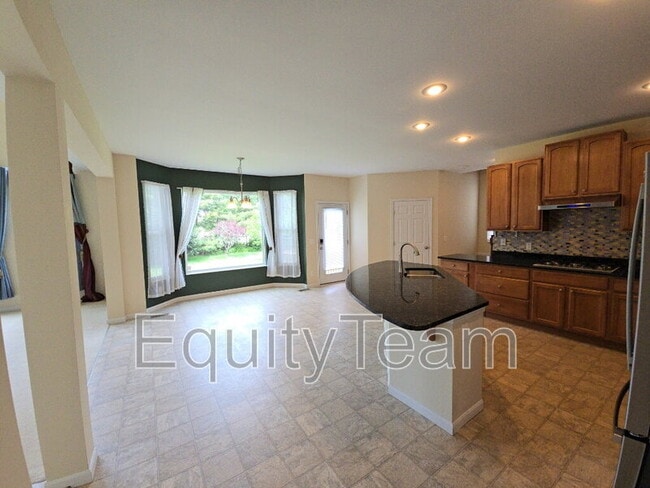 Building Photo - 7823 Spring Garden Ct