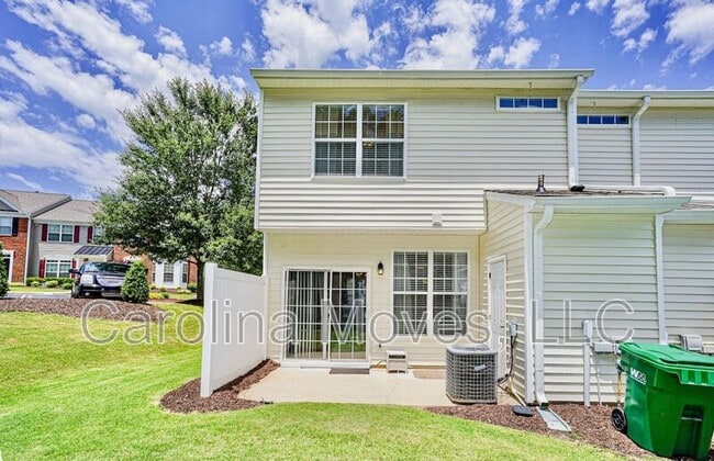 Building Photo - 100 Xander Dr