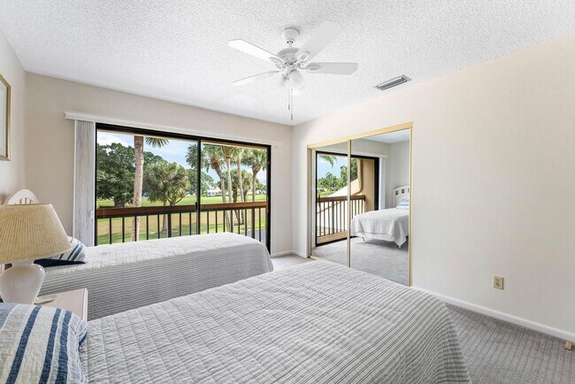 Building Photo - 816 Windermere Way