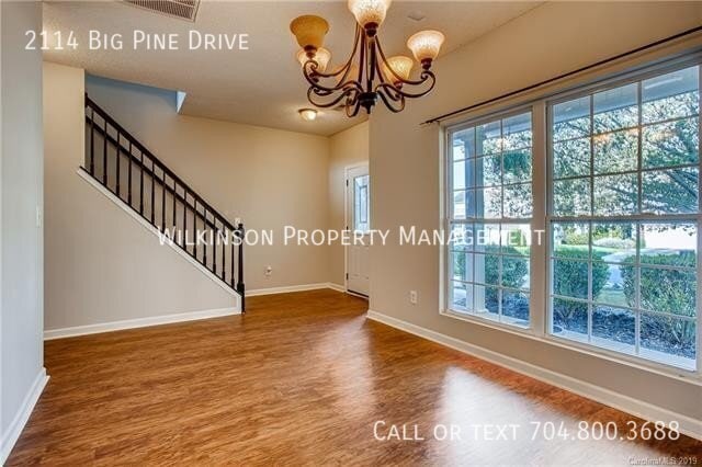 Building Photo - 2114 Big Pine Dr