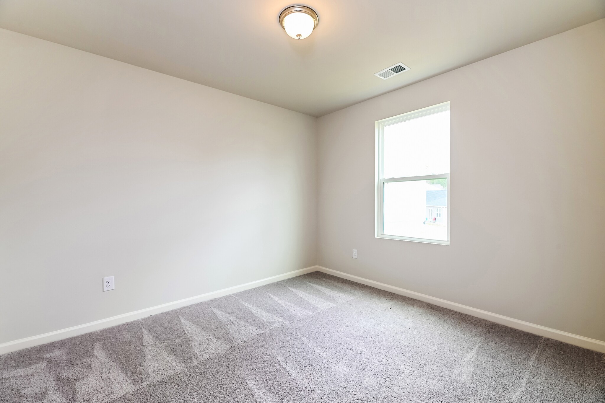 Building Photo - 723 Ruston Dr SE