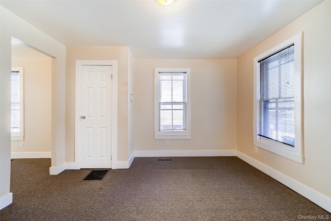 Building Photo - 82 Sprague Ave