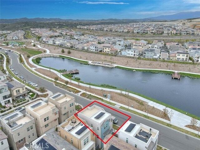 Building Photo - 6 Crown Point Dr