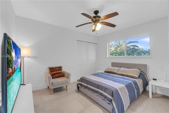 Building Photo - 7465 SW 135th St