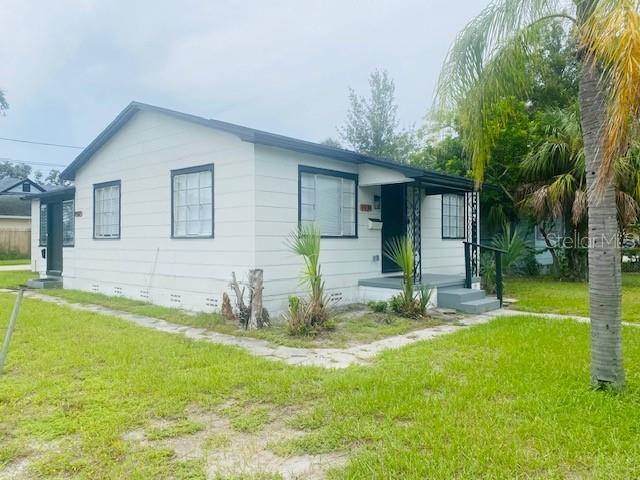 Building Photo - 1934 18th Ave S