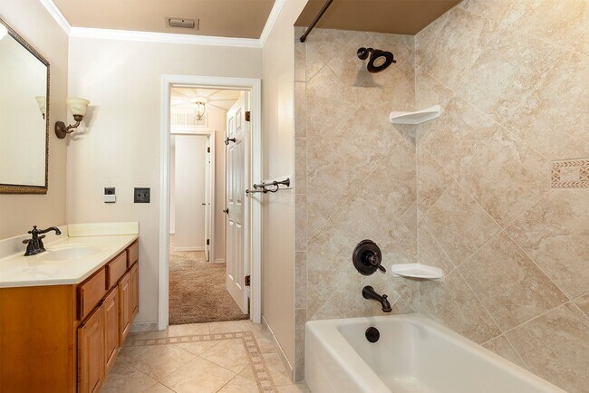 Building Photo - Beautiful POOL home in Longwood in LOCATION, LOCATION, LOCATION!