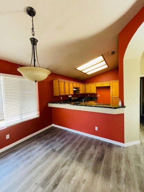 Building Photo - 3513 Birchdale Way