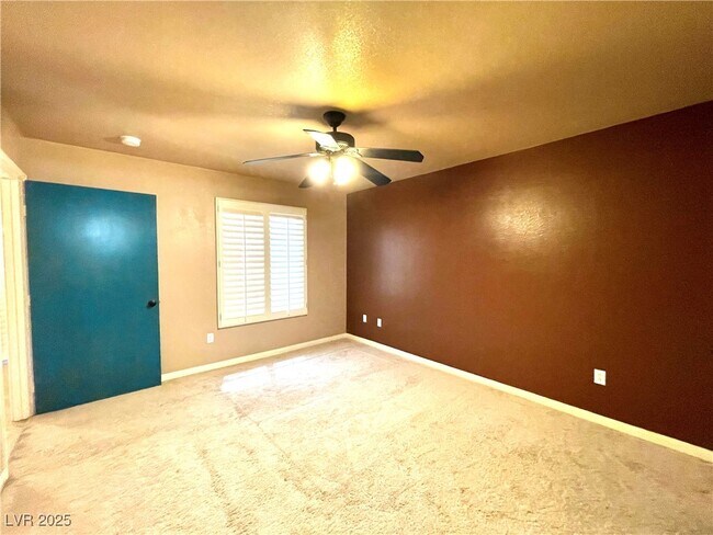 Building Photo - 2300 E Silverado Ranch Blvd