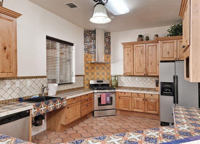 Building Photo - 11829 Terraza Cir