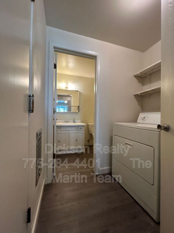 Building Photo - 1664 Manchester Way