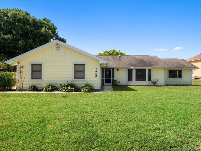 Building Photo - 2468 N W Everglades Blvd