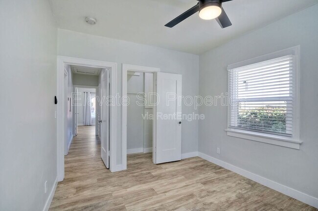 Building Photo - 4685 Hamilton St