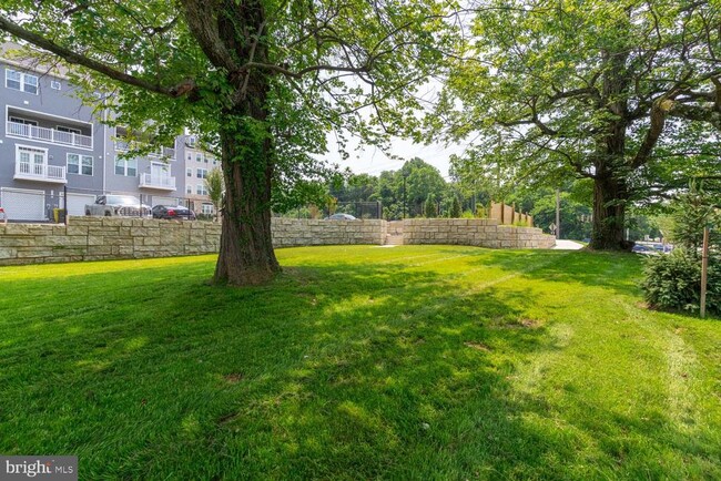 Building Photo - 4113 -B Chickadee Ct