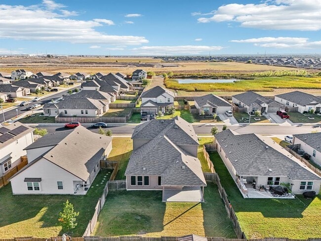 Building Photo - 427 Bluejack Wy