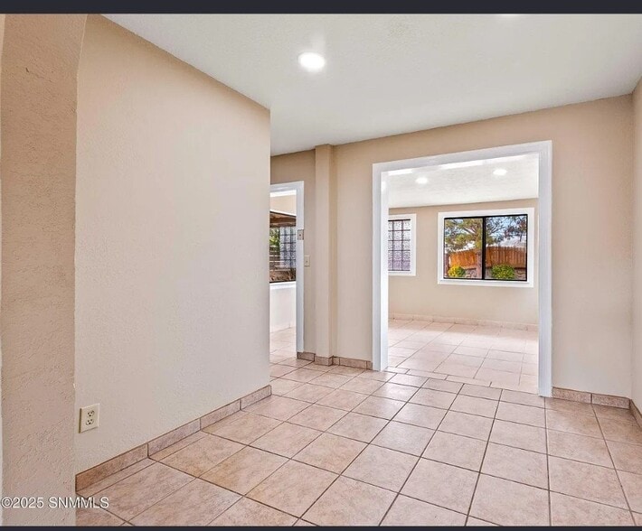 Building Photo - 2081 Nehemiah Ct