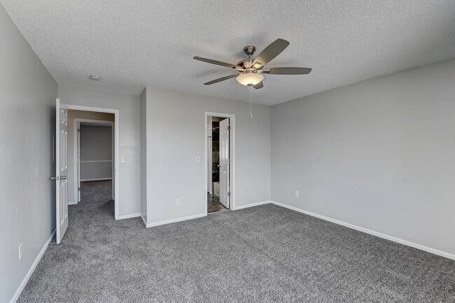 Building Photo - "Charming Duplex Retreat on Inca Street – Spacious 3-Bedroom Haven with 2.5 Baths in Englewood!"
