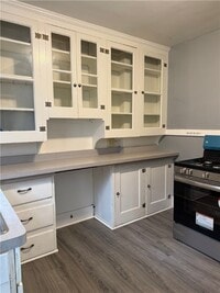 Building Photo - 229 Inglewood Dr