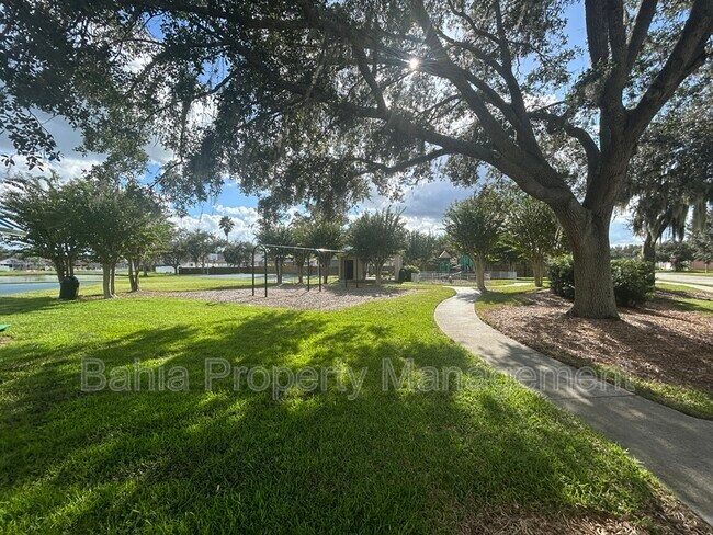 Building Photo - 1309 Horsemint Ln