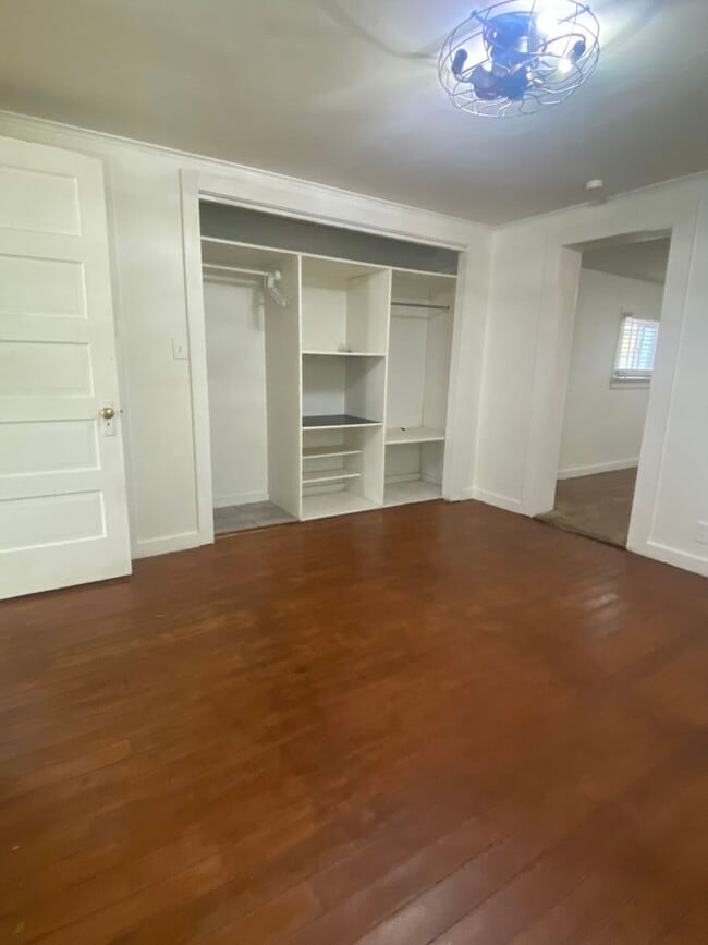 Building Photo - 2017 Monte Vista Dr