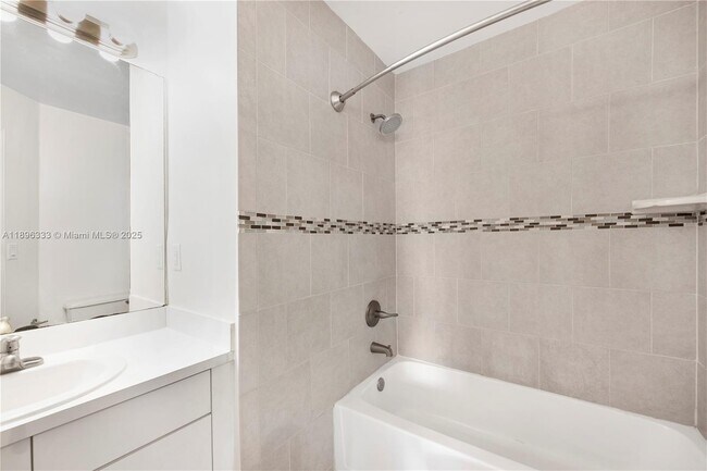 Building Photo - 14274 SW 125th Ct