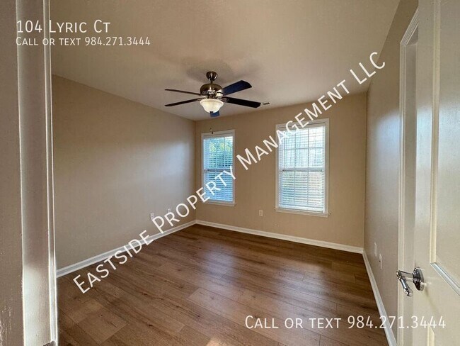Building Photo - 104 Lyric Ct