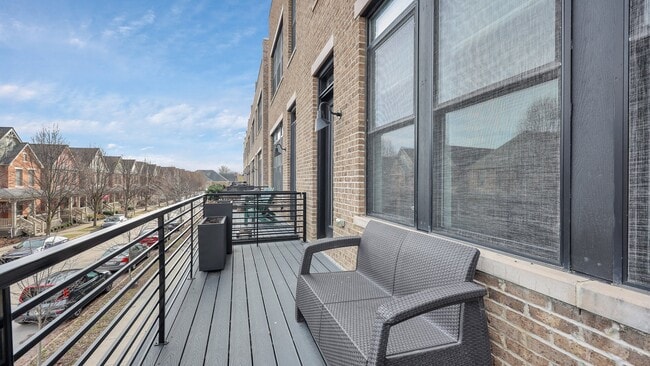 Building Photo - 1061 Harrison Park Pl
