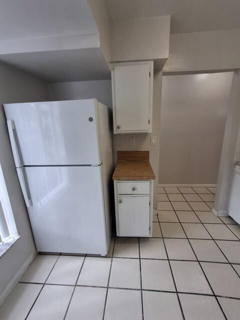 Building Photo - 714 Gardens Dr