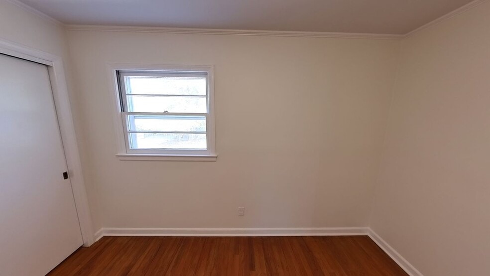 Building Photo - 5719 Wrightsville Ave