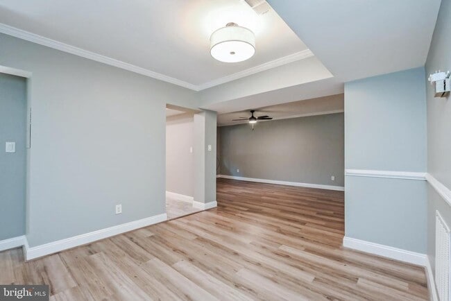 Building Photo - 2700 Dartmouth Rd