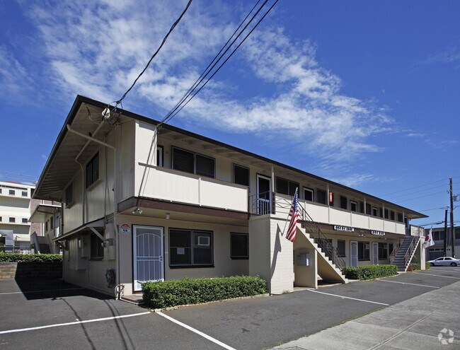 Building Photo - 2026 Algaroba St