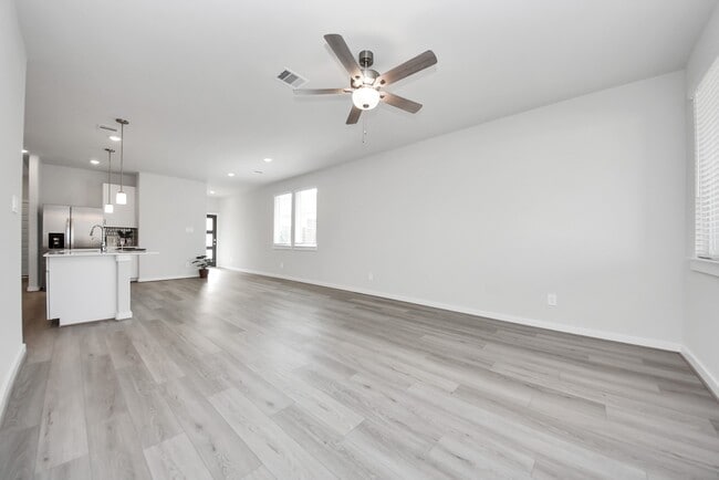 Building Photo - 16981 Juniper Blossom Bnd