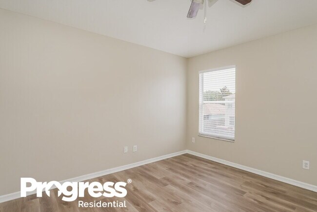 Building Photo - 12723 Adventure Dr