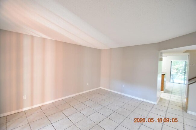 Building Photo - 625 Fairwood Forest Dr