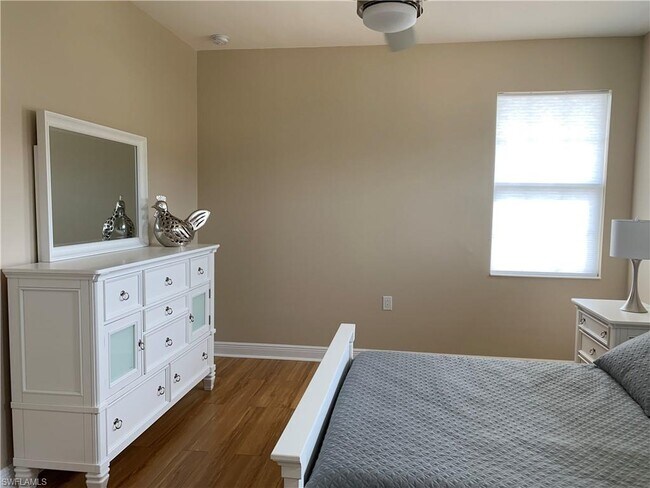 Building Photo - 10482 Casella Way