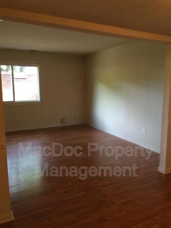 Building Photo - 1101 Forbes St