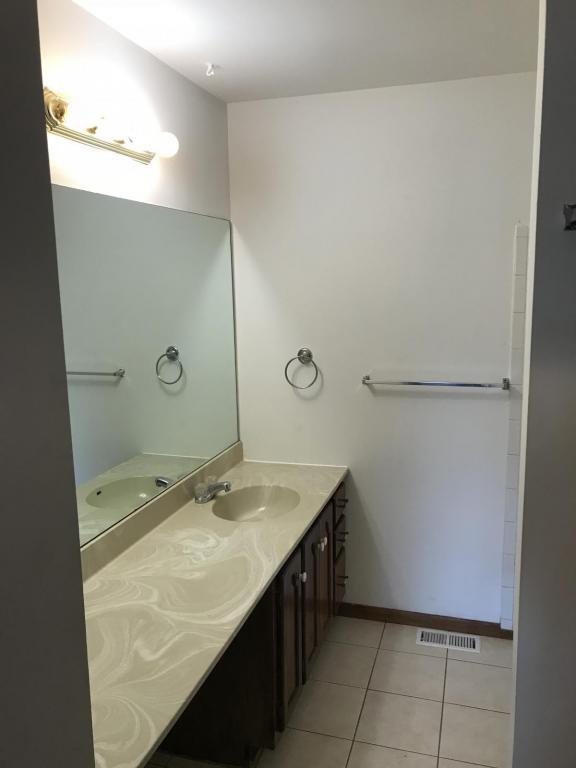 Building Photo - 5623 Santa Barbara Dr