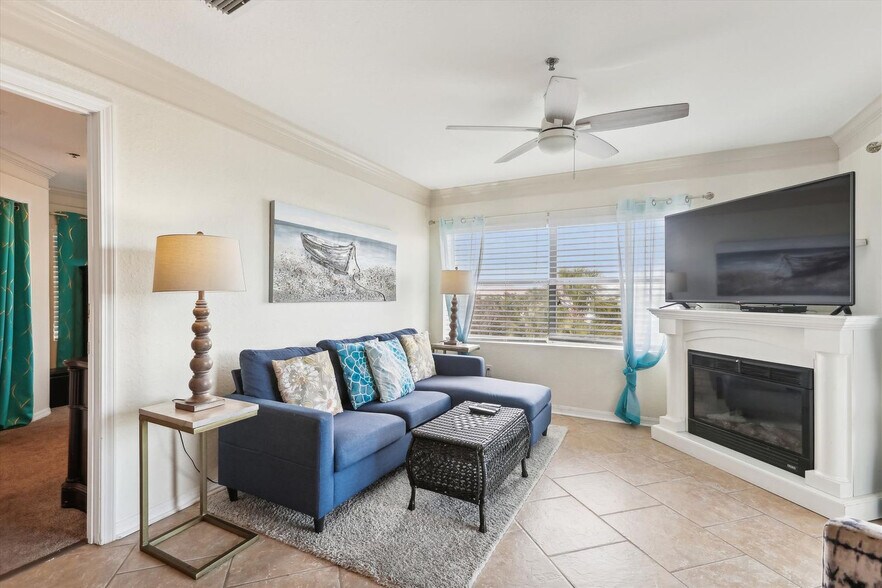 Primary Photo - 120 Ocean Hibiscus Dr