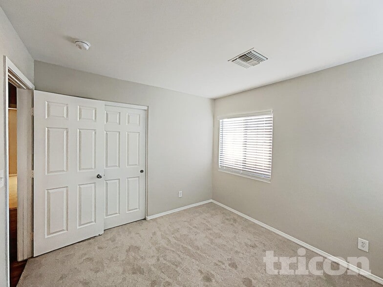 Building Photo - 10625 Chicksaw Cedar Ct