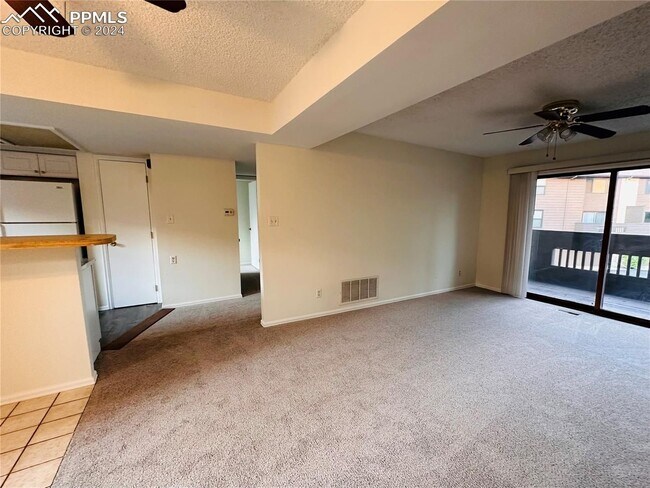 Building Photo - 3356 Capstan Way