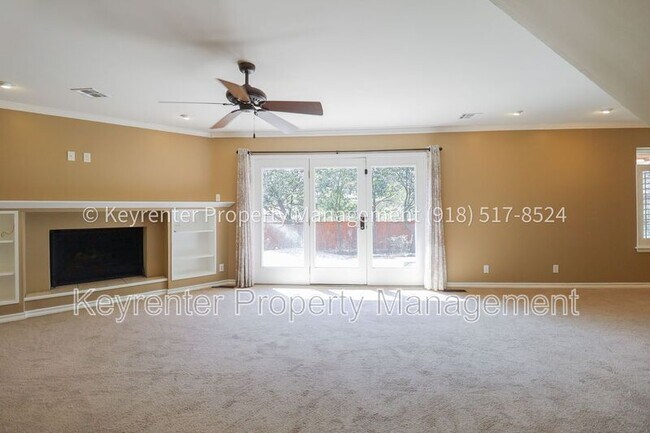 Building Photo - 3702 E 85th Pl