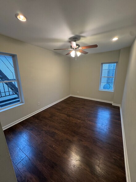 Building Photo - 604 N Fulton Ave